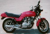 Suzuki_GSX_1100_ES_1982