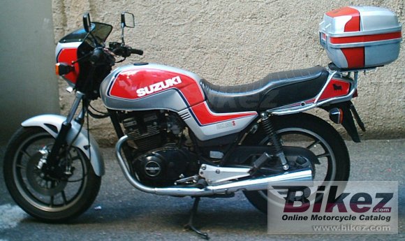 Suzuki GSX 250 E