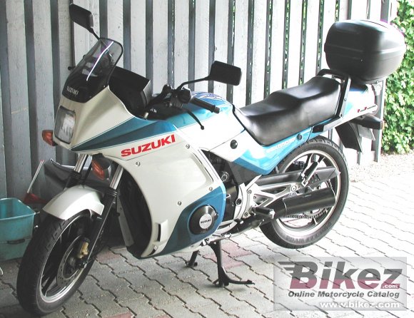 Suzuki GSX 550 EF