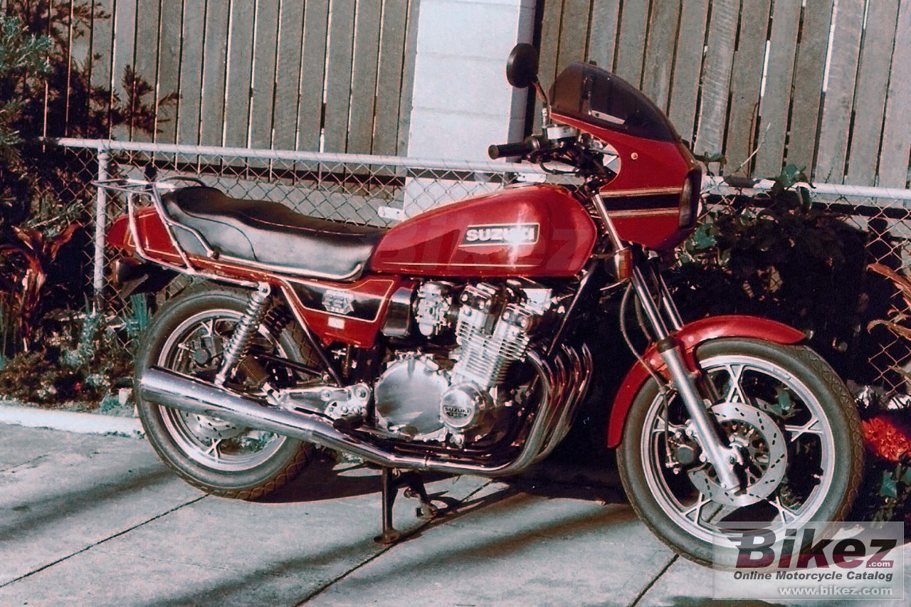 Suzuki GSX 750