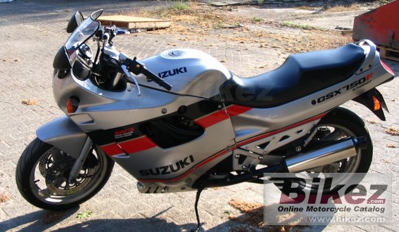 Suzuki GSX 750 F