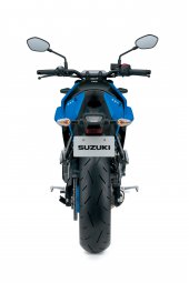 Suzuki_GSX-8S_2024