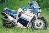 Suzuki_GSX-R_750_1985