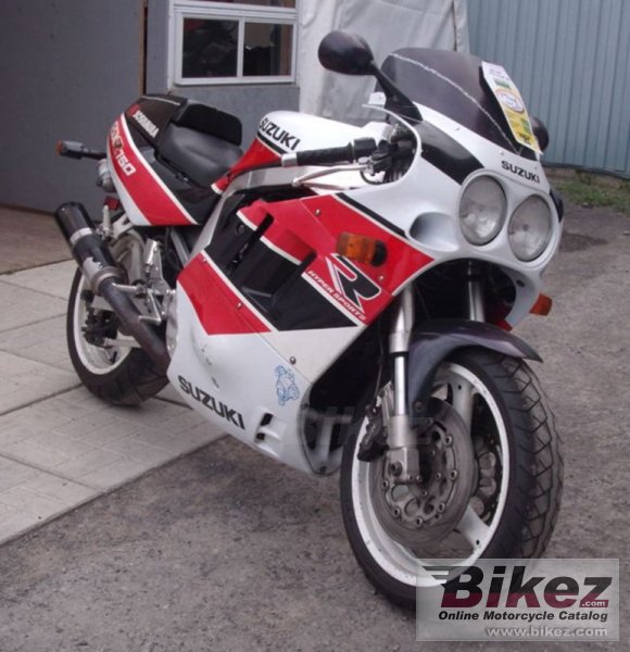 Suzuki GSX-R 750