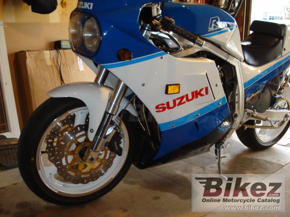 Suzuki GSX-R 750