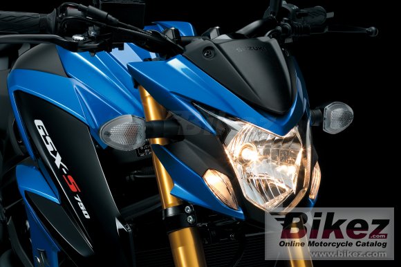 Suzuki GSX-S750