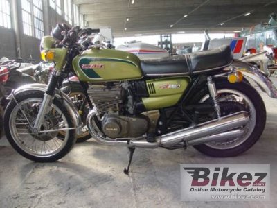 Suzuki GT 550