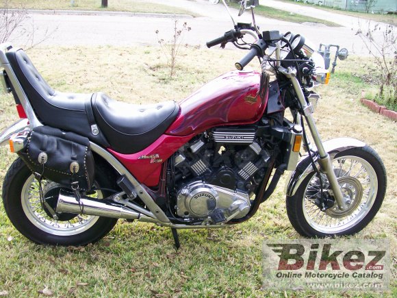 Suzuki GV 700 Madura