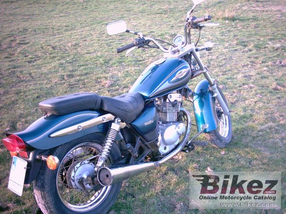 Suzuki GZ 125 Marauder