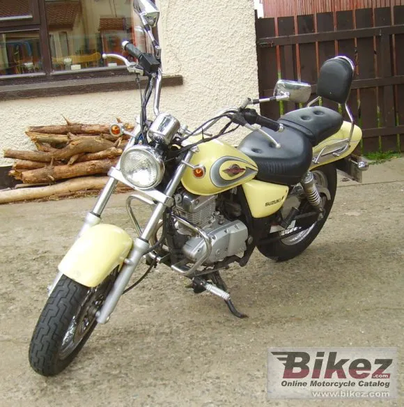 Suzuki GZ Marauder 125