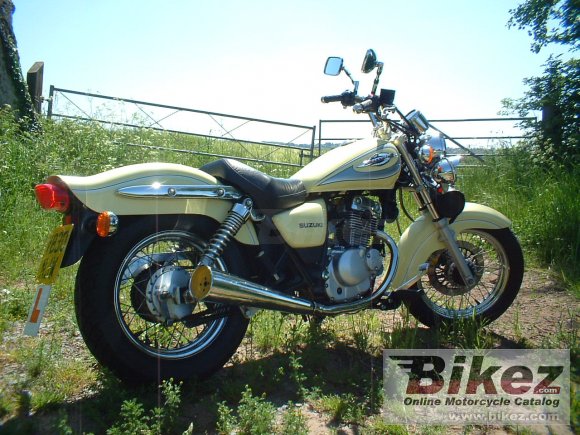 Suzuki Marauder 125