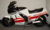 Suzuki_RG_500_Gamma_1987