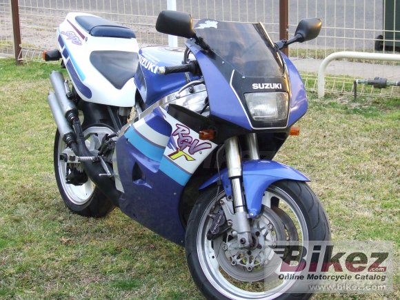 Suzuki RGV 250