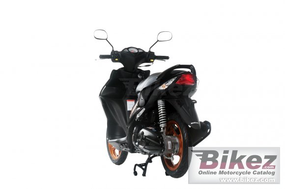 Suzuki Skydrive 125