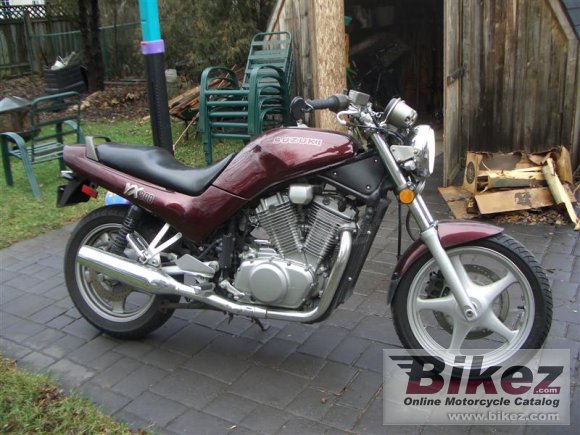 Suzuki VX 800