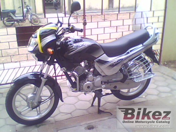 TVS Victor GLX 125