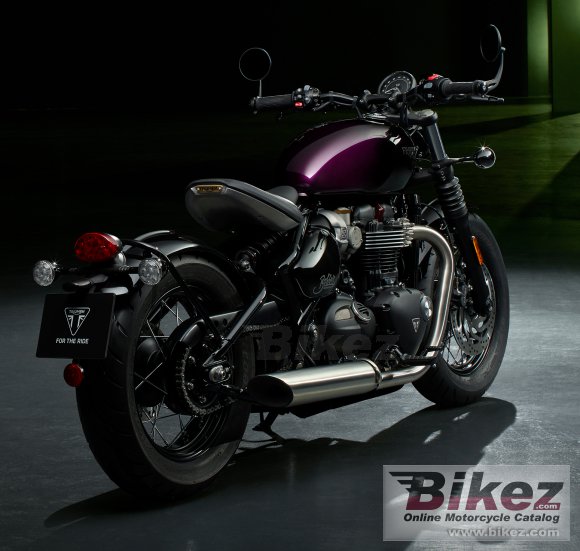 Triumph Bonneville Bobber Purple Stealth Edition