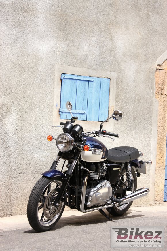 Triumph Bonneville SE