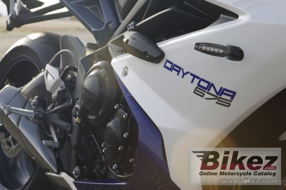 Triumph Daytona 675