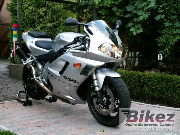 Triumph Daytona 955i