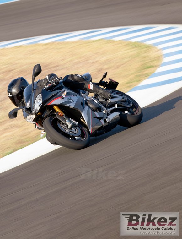 Triumph Daytona Moto2 765