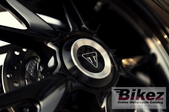 Triumph Speed Triple 1200 RR