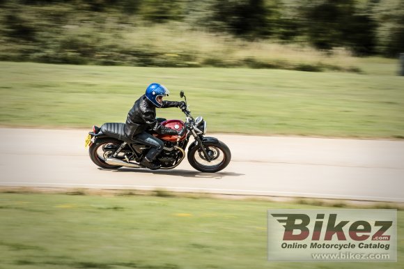 Triumph Street Twin