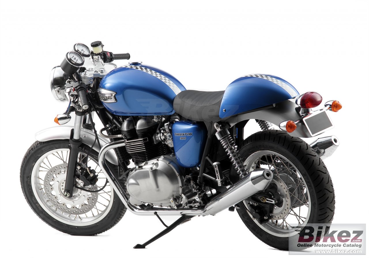 Triumph Thruxton 900