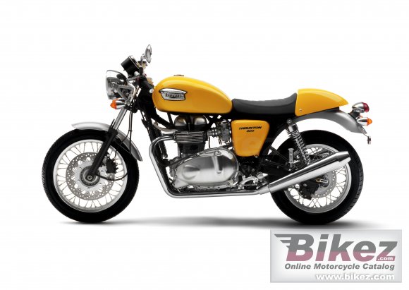 Triumph Thruxton 900