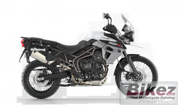 Triumph Tiger 800 XCA