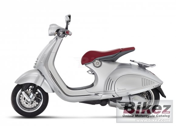 Vespa 946