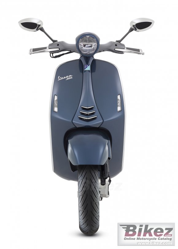 Vespa 946