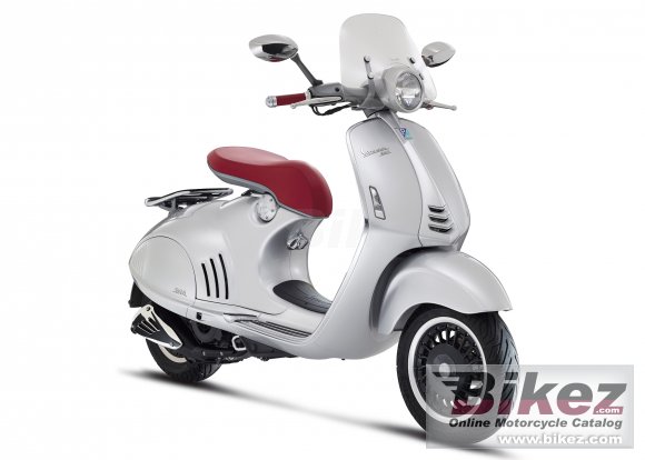 Vespa 946