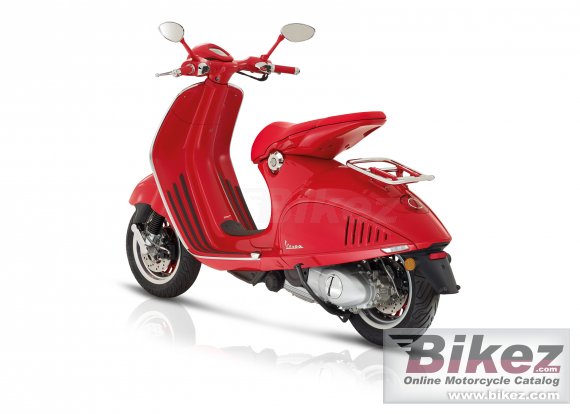 Vespa 946 RED