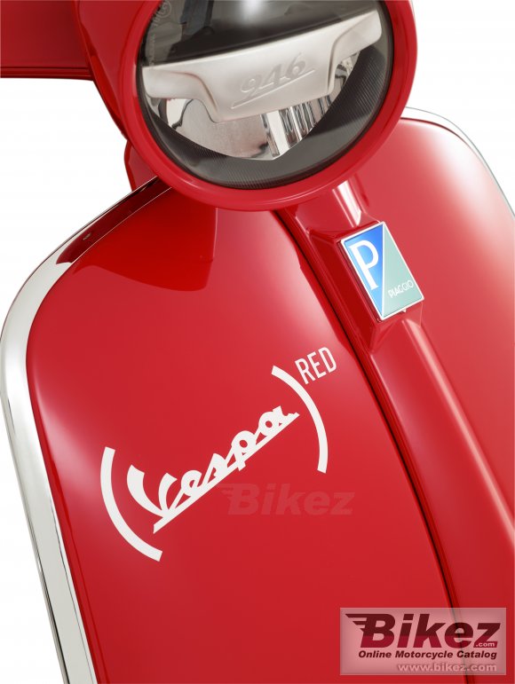 Vespa 946 RED