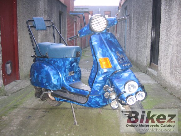 Vespa Cosa 200 GS