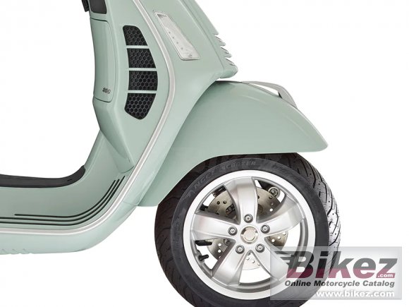 Vespa GTS 300