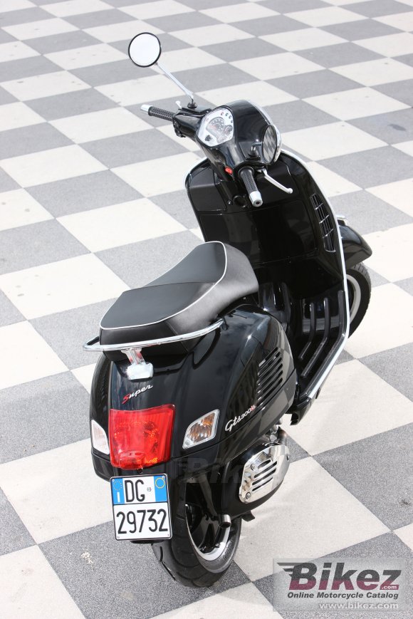 Vespa GTS 300 Super