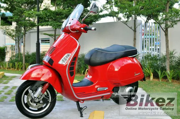 Vespa GTS 300 Super