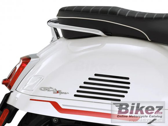 Vespa GTS Super 125 Sport