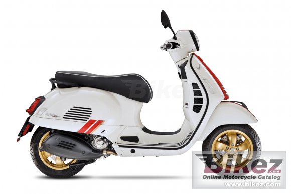 Vespa GTS Super 300 Racing Sixties