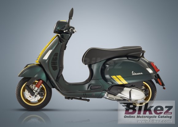 Vespa GTS Super Racing Sixties