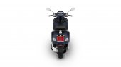 Vespa_GTS_SuperTech_300_2025