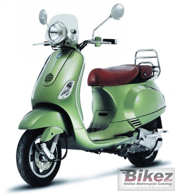 Vespa LXV