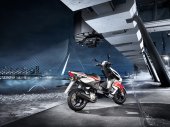 Yamaha_Aerox_WGP_50th_Anniversary_2012