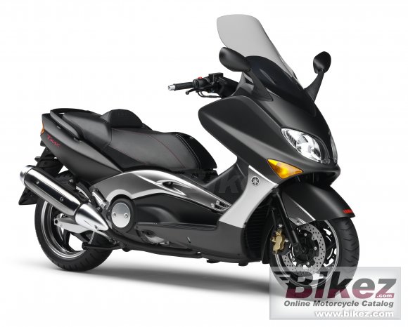 Yamaha Black Max ABS