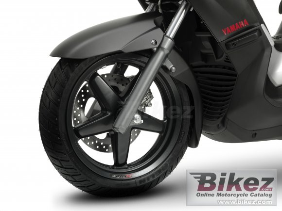 Yamaha Black X-Max 250