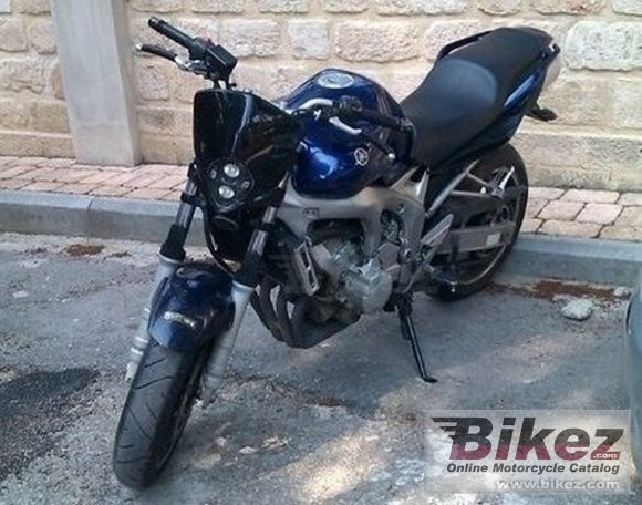 Yamaha FZ6