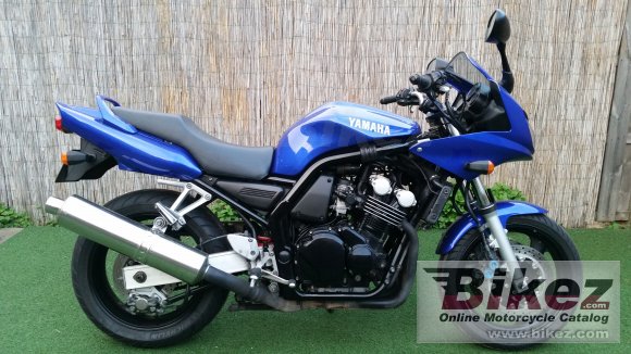 Yamaha FZS 600 Fazer