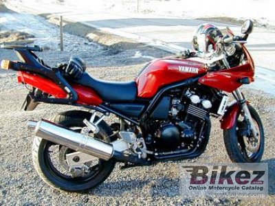 Yamaha FZS 600 Fazer